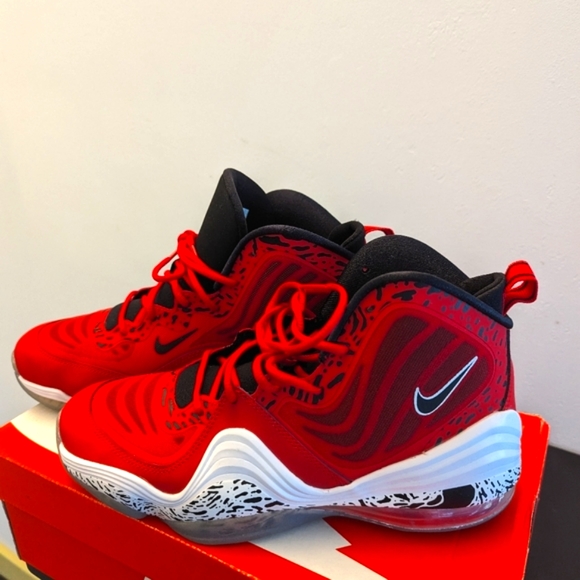 NEW Nike Air Penny 5 GS 'University Red' Size 7Y - Picture 2 of 12